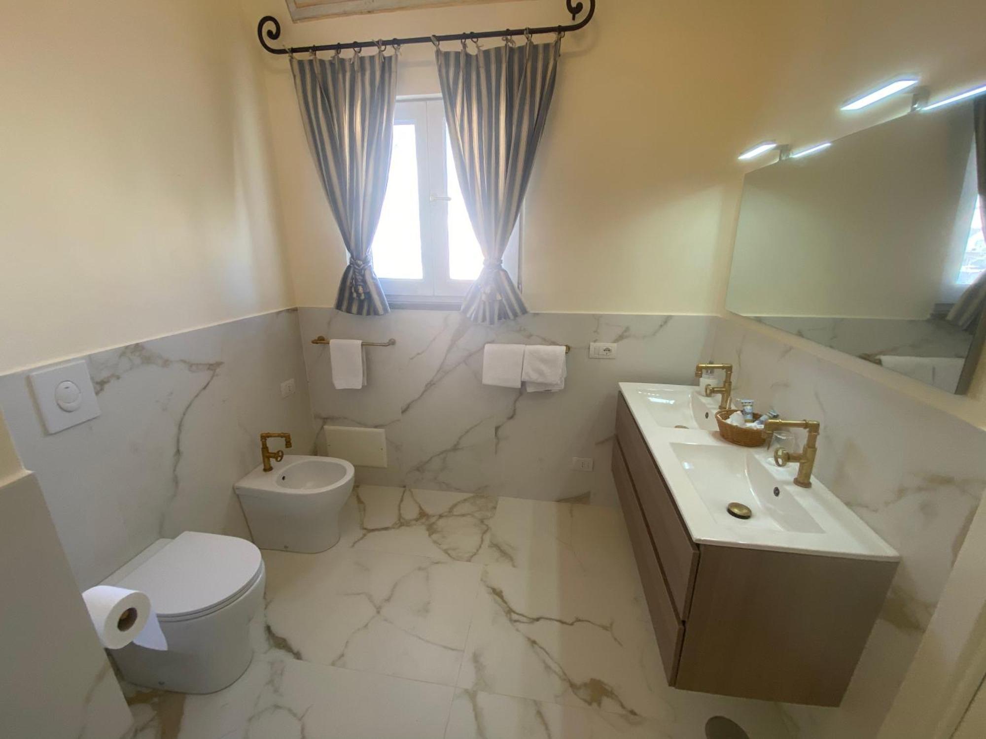 Casa Raiola By Caprirooms المظهر الخارجي الصورة